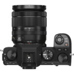 بررسی دوربین عکاسی فوجی فیلم Fujifilm X-S10 (18-55)