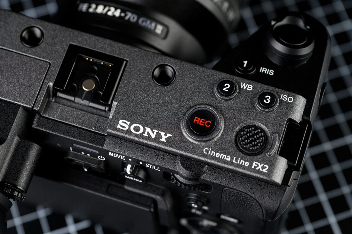 دوربین جدید سونی Sony FX2 (ارزیابی 0 تا 100)